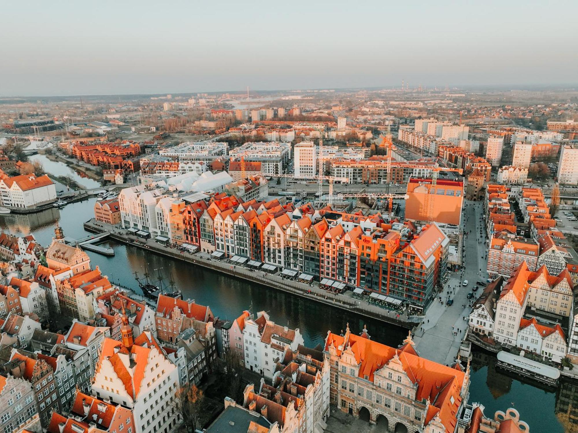 Deo Plaza Riverside & Radisson Spa By Downtown Apartments Gdansk Ngoại thất bức ảnh