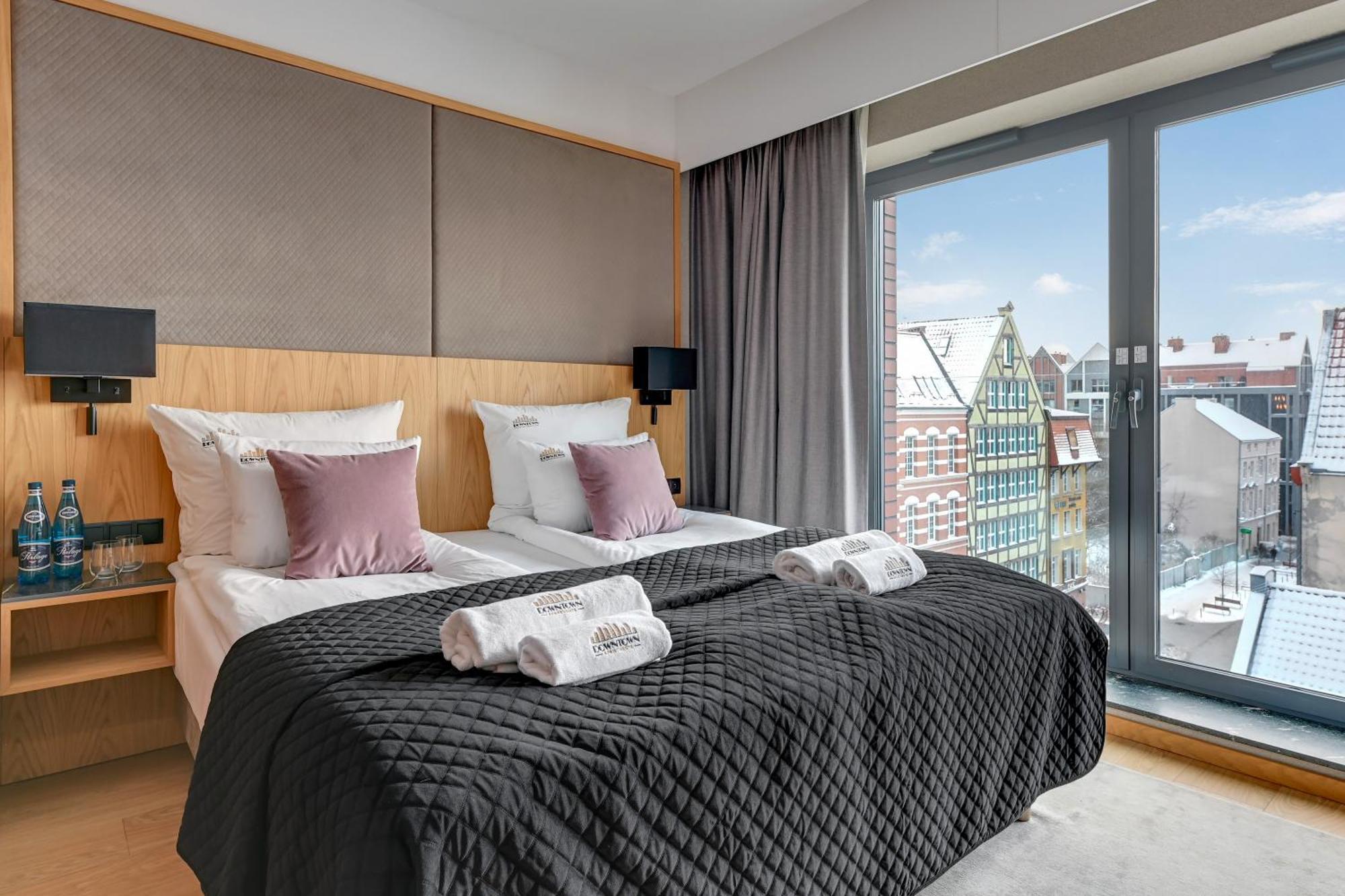 Deo Plaza Riverside & Radisson Spa By Downtown Apartments Gdansk Ngoại thất bức ảnh