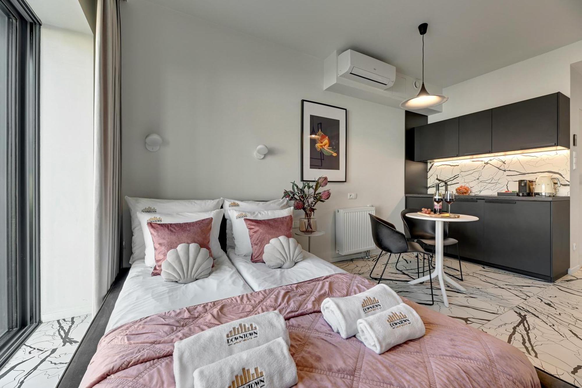 Deo Plaza Riverside & Radisson Spa By Downtown Apartments Gdansk Phòng bức ảnh