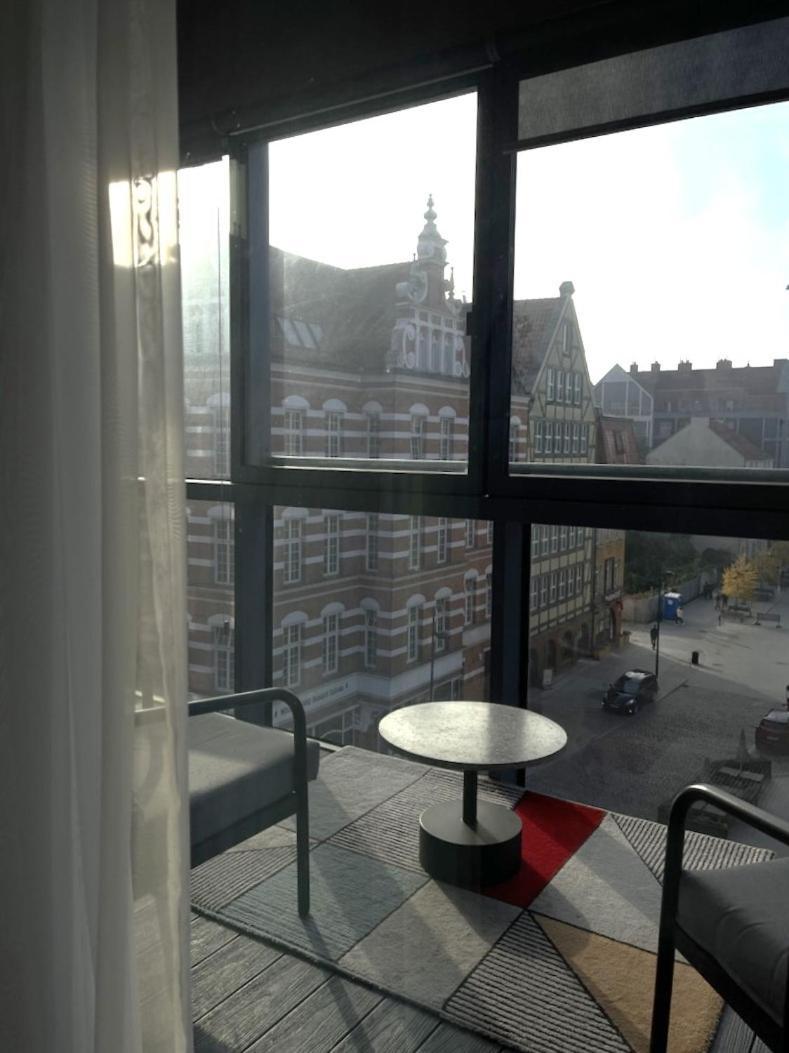 Deo Plaza Riverside & Radisson Spa By Downtown Apartments Gdansk Ngoại thất bức ảnh