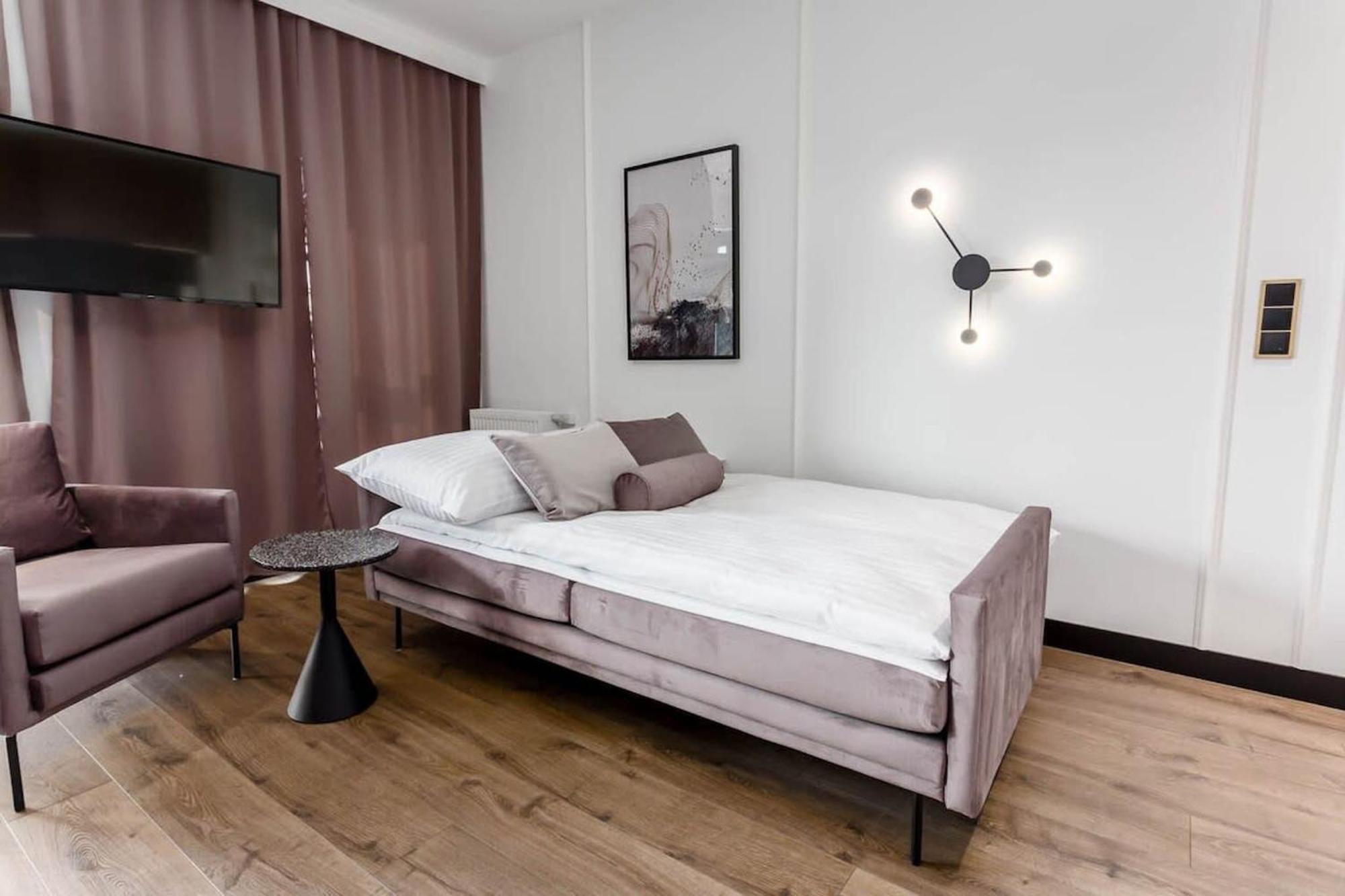 Deo Plaza Riverside & Radisson Spa By Downtown Apartments Gdansk Ngoại thất bức ảnh
